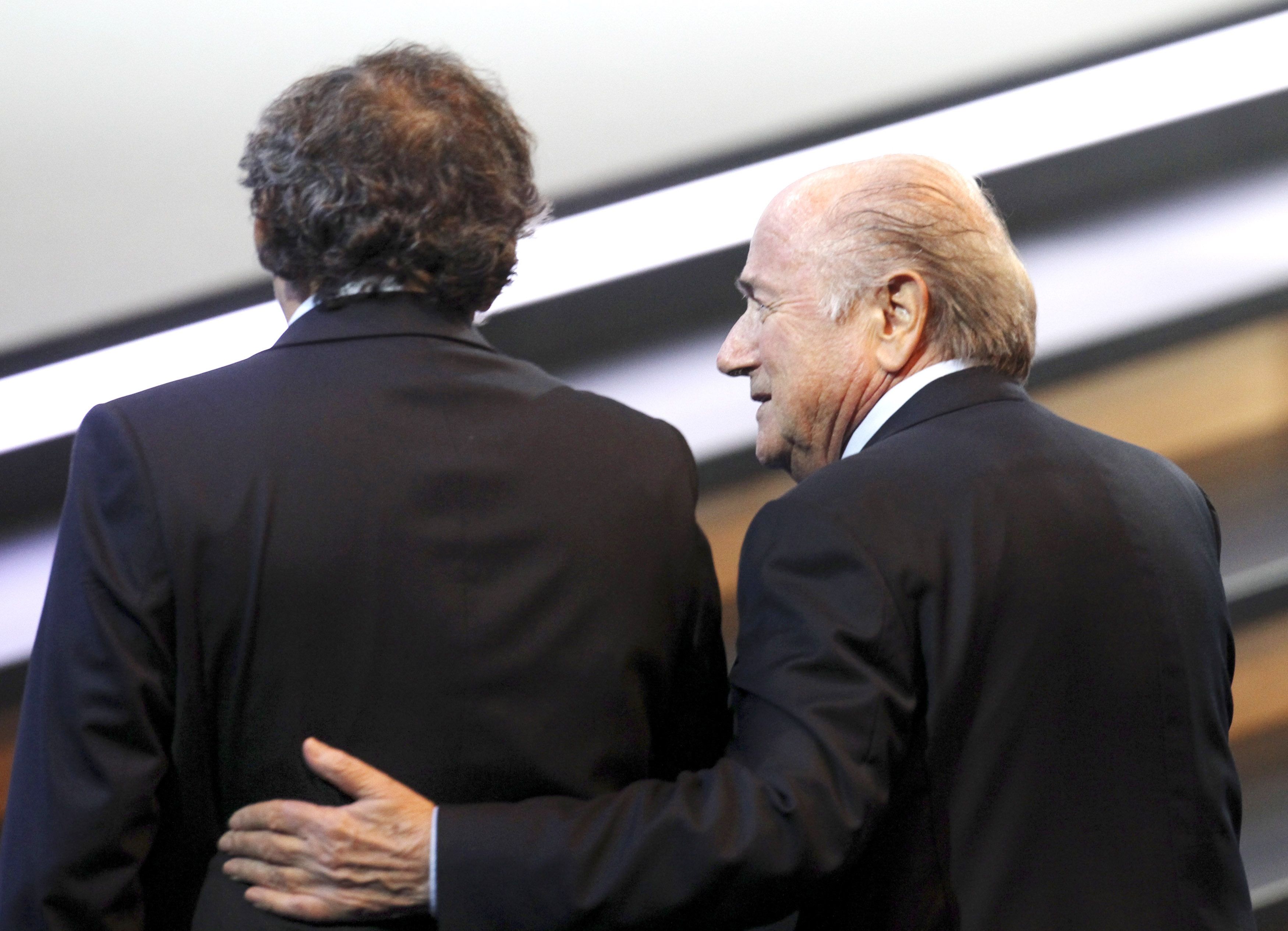 Joseph Blatter apela suspensión ante el TAS - Joseph-Blatter-Michel-Platini