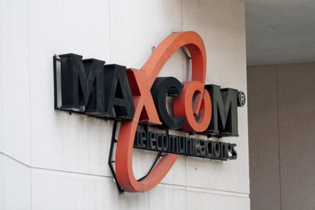 Multan a Maxcom con 31.6 mdp por incumplimiento