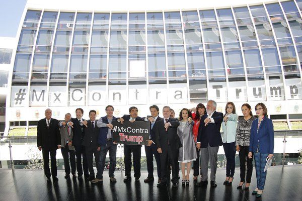 Protesta PRD contra Trump en el Senado - Mx-Contra-Trump
