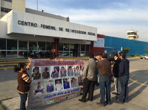 Sale Nestora Salgado del penal de Tepepan - Nestora-Salgado-EricJensenTV