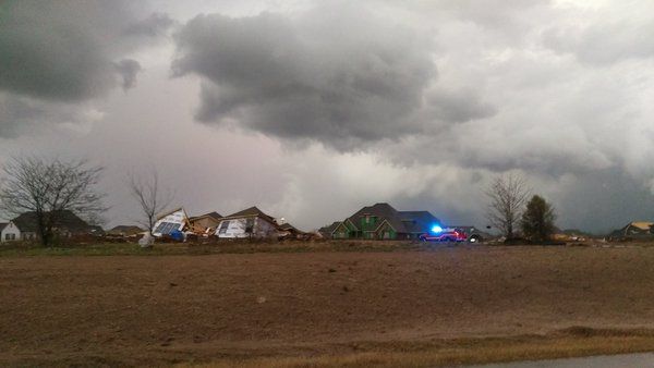 Nueve heridos por tornados en Oklahoma - Oklahoma-Tornado-3