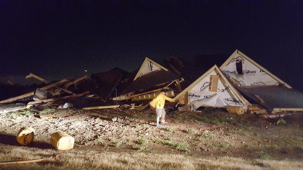 Nueve heridos por tornados en Oklahoma - Oklahoma-Tornado