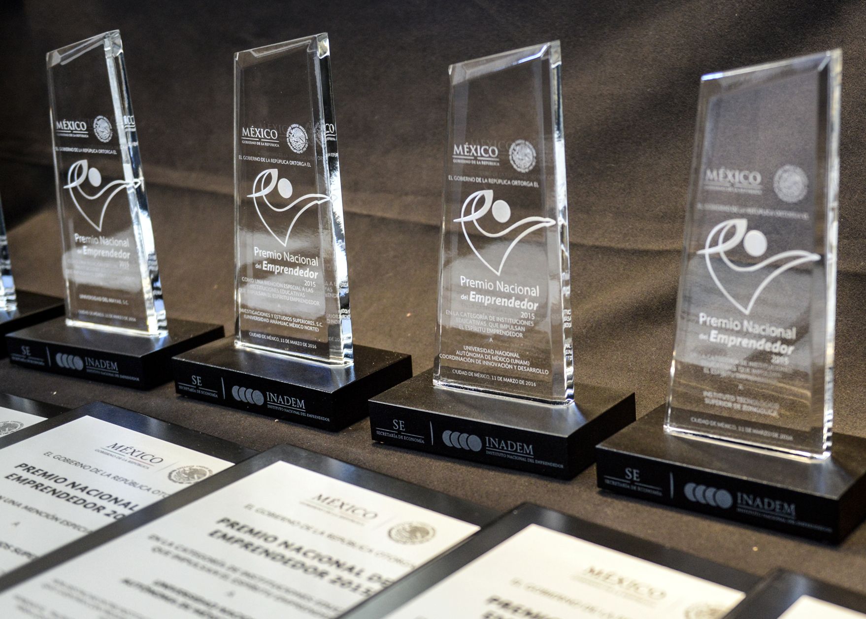 Empresas en México podrán crearse en un solo día - Premio-Nacional-Emprendedor