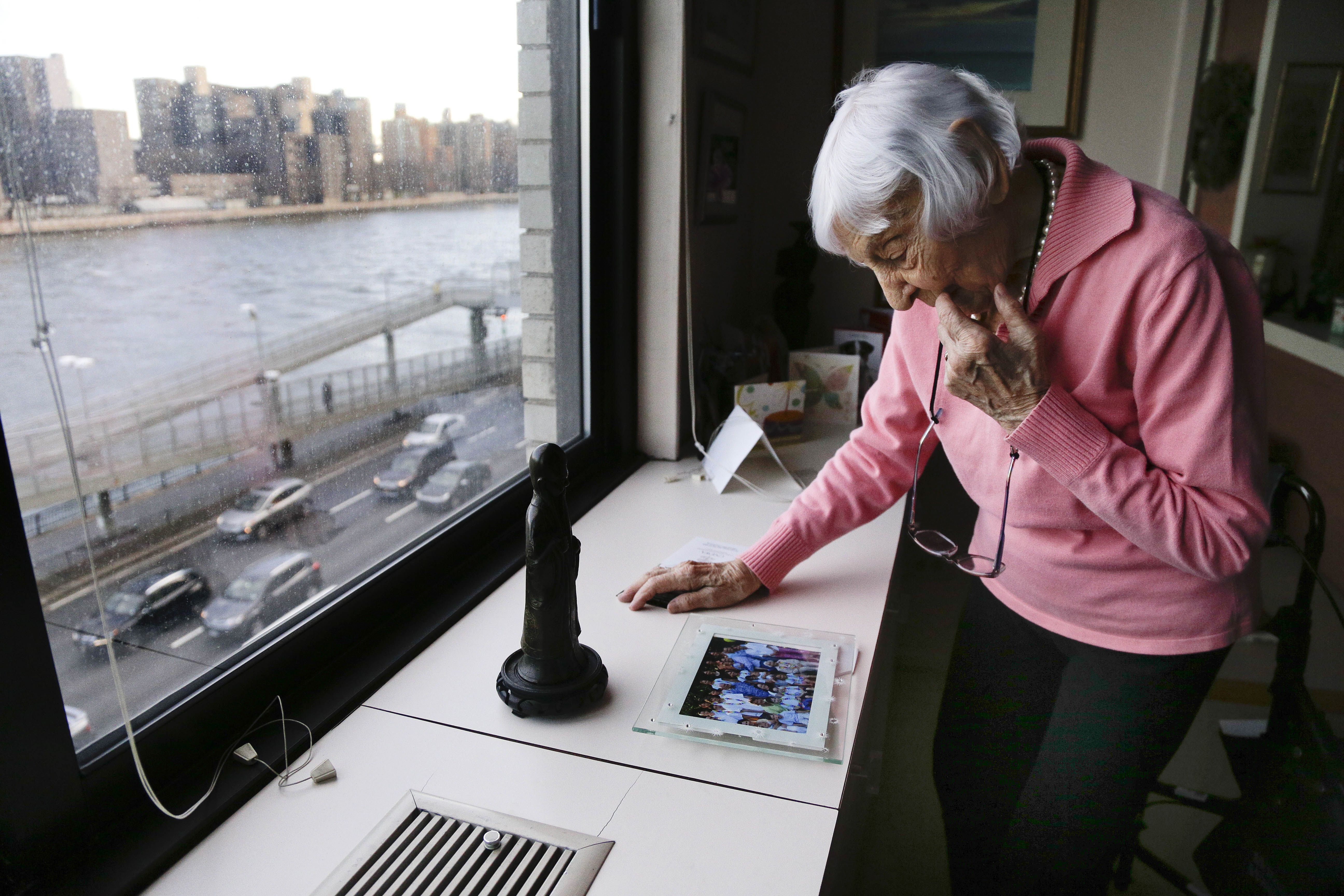 Las enfermeras de la Segunda Guerra Mundial que siguen siendo amigas a sus 100 años - SOP_AP_SPANA_SPAN_NY_USA_SPANNYJJ206_ENFERMERAS_CE...__adan.delacruz@lopezdoriga.com_1