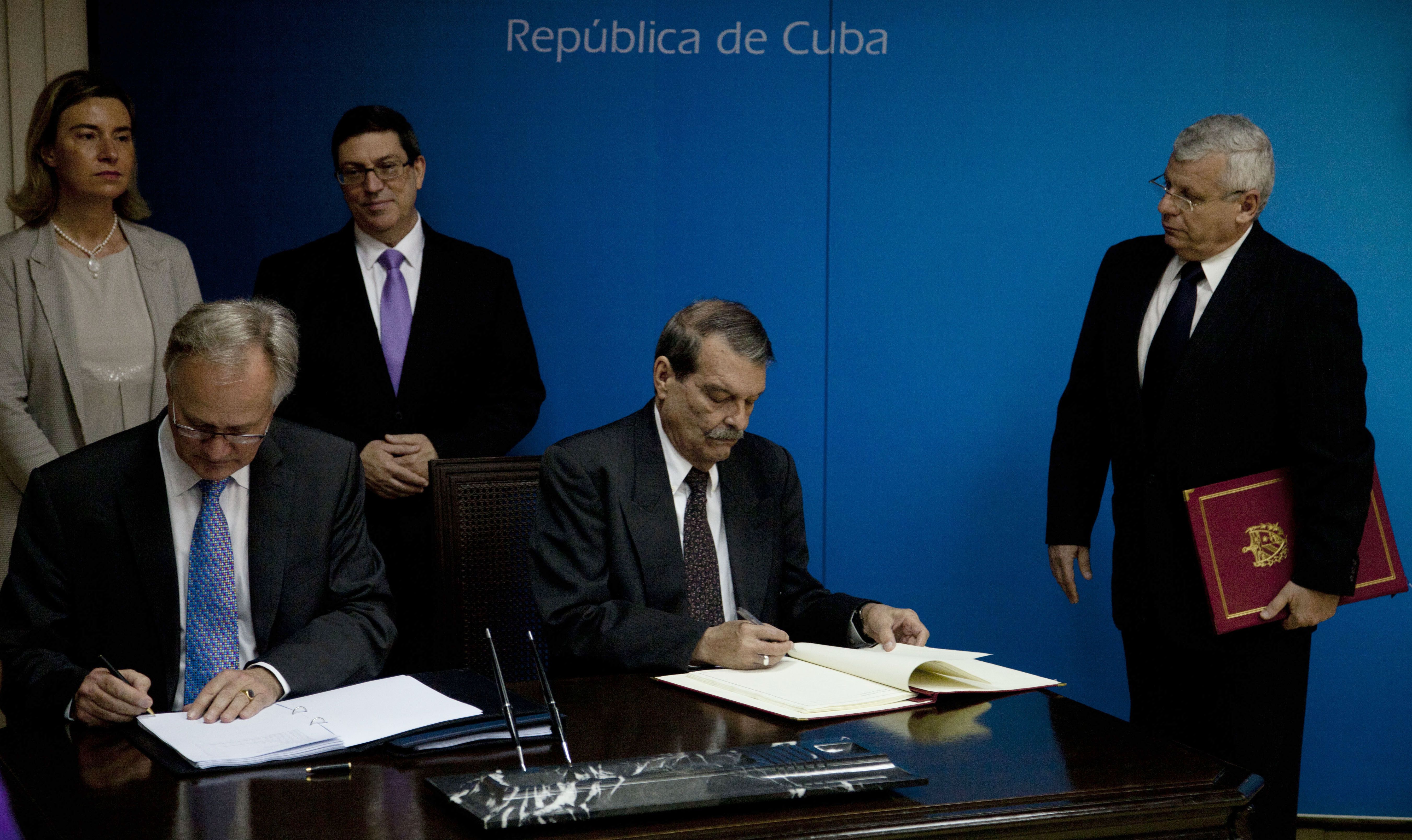 Cuba y Unión Europea normalizan relaciones - SOP_AP_SPANI_SPAN__CUB_SPANXRE104_CUBA_UNION_EUROP...__adan.delacruz@lopezdoriga.com_1