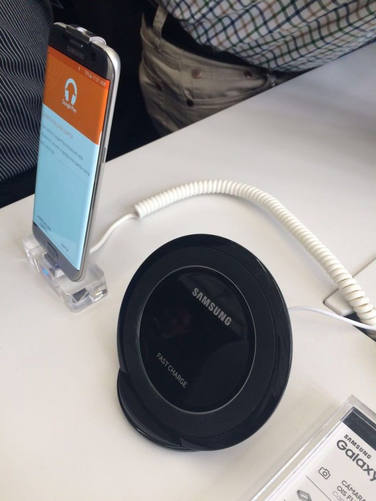 Samsung presenta sus teléfonos Galaxy S7 y S7 Edge - Samsung-presentacion3-768x1024