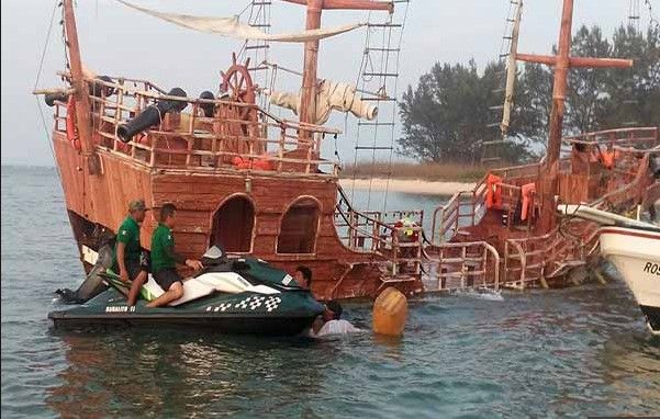 Se hunde barco turístico en Veracruz - Screenshot_63