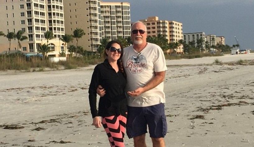 Detienen a estadounidense por asesinar a su novia en Quintana Roo