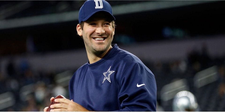 Tony Romo podría volver a jugar con Dallas