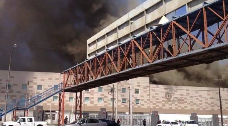 Se incendian instalaciones de la UANL - UANL-incendio-14mar-fimeme