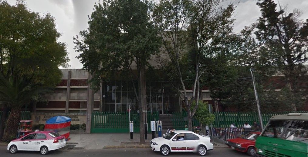 Evacuan clínica del IMSS por amenaza de bomba - UMF-10-IMSS-Tlalpan