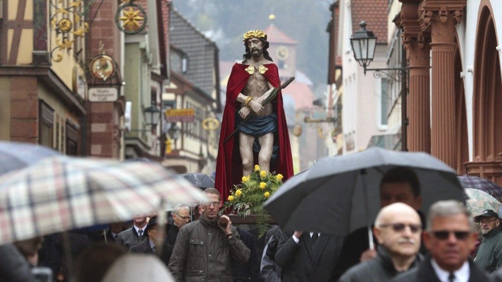 Galería: el vía crucis en el mundo - Vía-Crucis-Alemania-1024x575