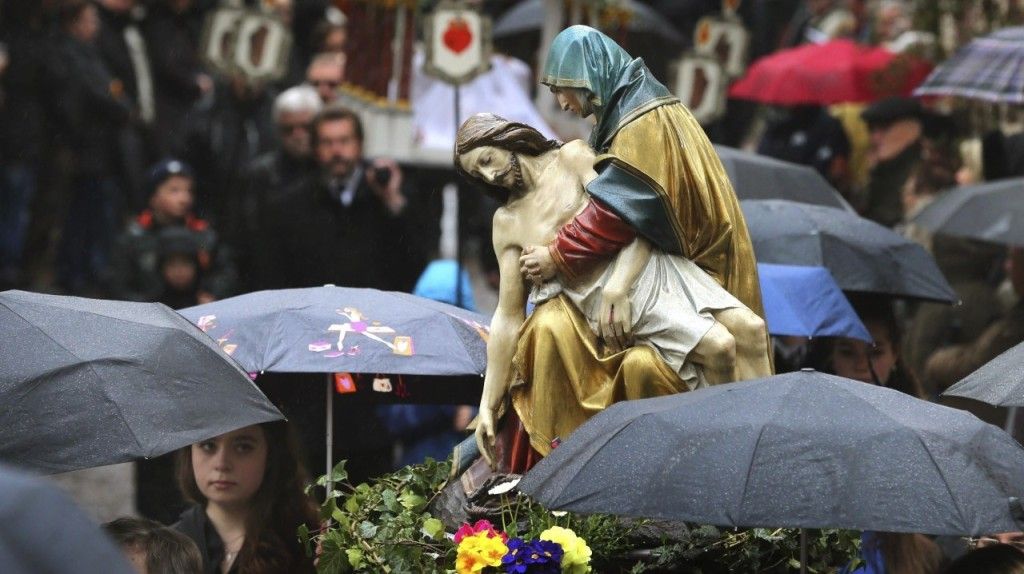 Galería: el vía crucis en el mundo - Vía-Crucis-Alemania-2-1024x574