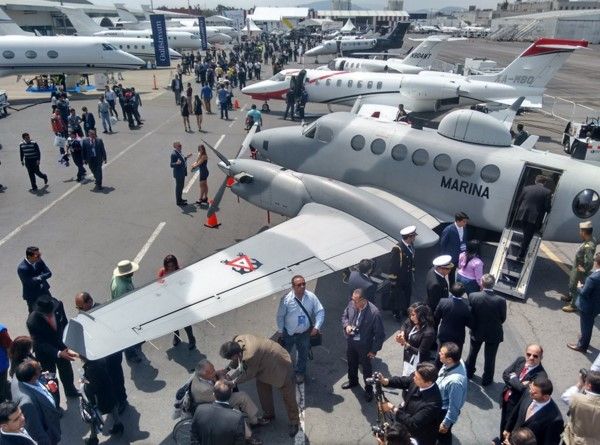 El Escuadrón 201 presente en la Aeroexpo 2016 de Toluca