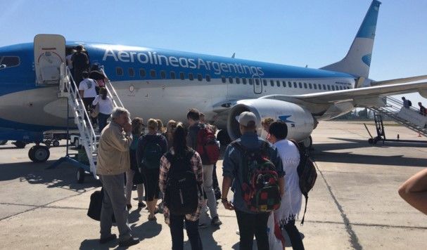 Falsa alerta de bomba provoca aterrizaje de emergencia Falsa alerta de bomba provoca aterrizaje de emergencia