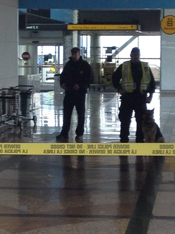 Evacuan aeropuerto de Denver por posible amenaza de seguridad - aeropuerto-denver-2