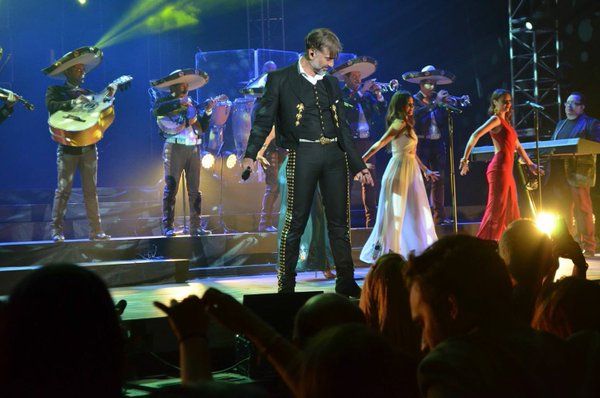 Alejandro Fernández emociona a sus fans en el festival Starlite - alejandro-fernandez-1