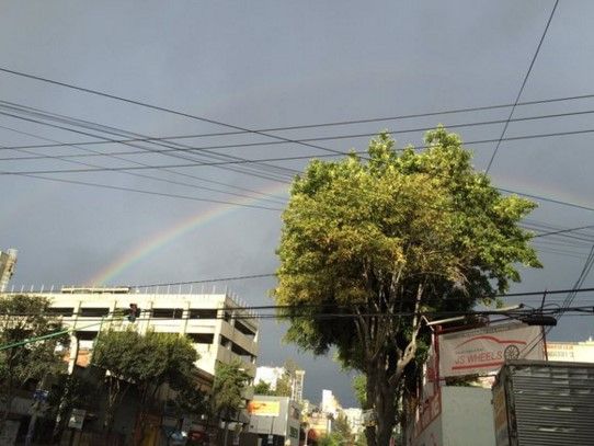 Fotos: arcoíris sorprende a capitalinos tras lluvia matutina - arcoiris-cdmx-9mar-aliciariver