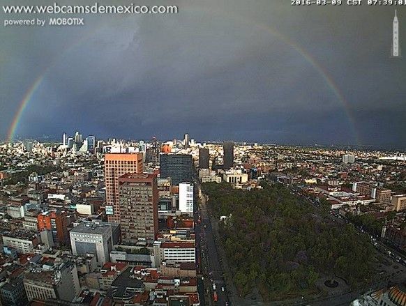 Fotos: arcoíris sorprende a capitalinos tras lluvia matutina - arcoiris-cdmx-9mar-webcamsdemexico3