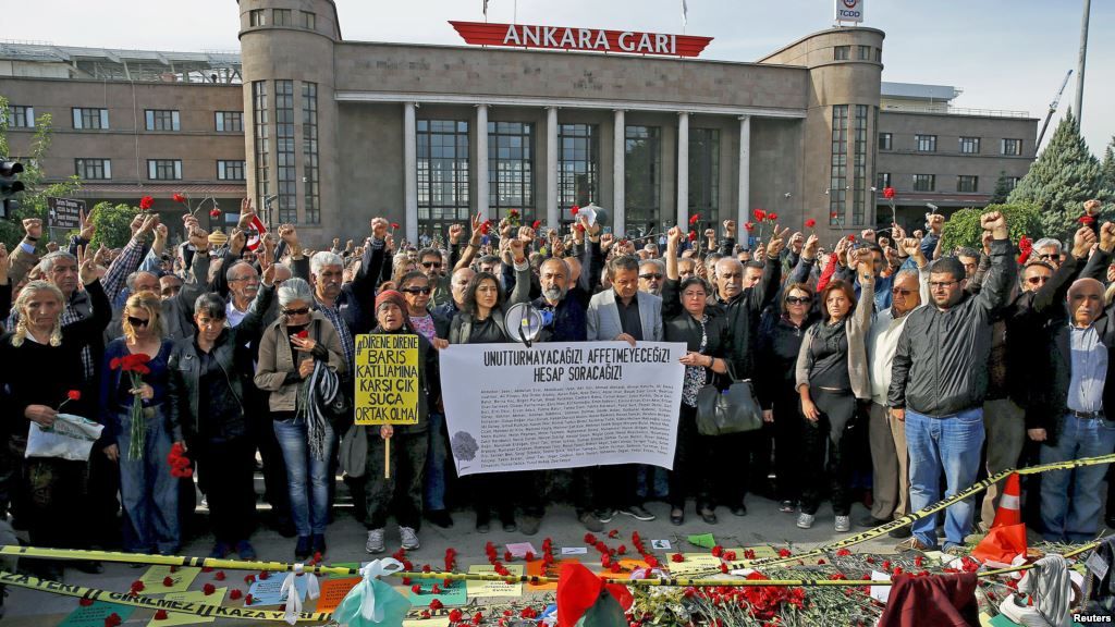 Los diez atentados terroristas recientes más violentos del mundo - atentado-turquia-octubre-voanews