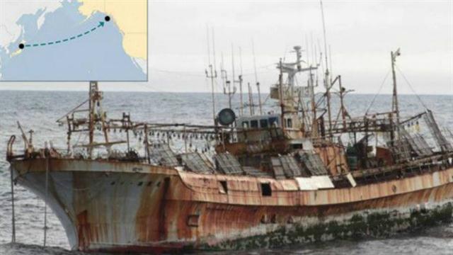 Cinco objetos japoneses que el tsunami de 2011 llevó hasta América - barco