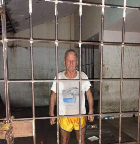 Detienen a canadiense por abusar sexualmente a dos niñas - canadiense-beso