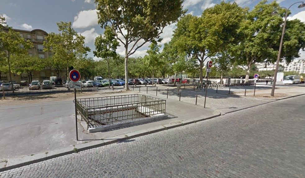 Las estaciones fantasma del Metro de París - champs-de-mars-metro-paris