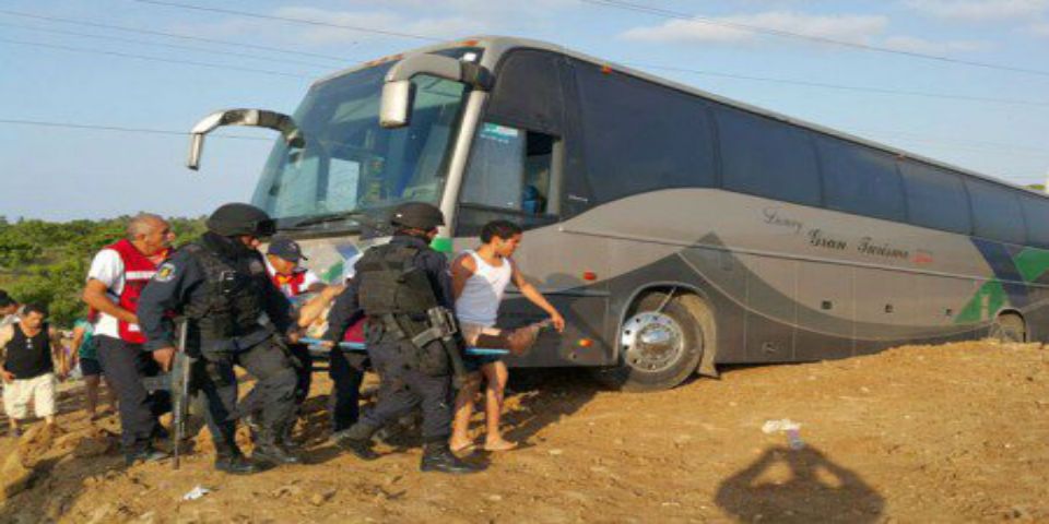 Accidente de autobús deja al menos 15 heridos en Guerrero