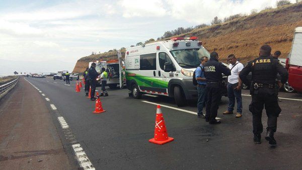 Choque múltiple en la México-Puebla deja al menos 10 lesionados - choque-mexico-puebla-2