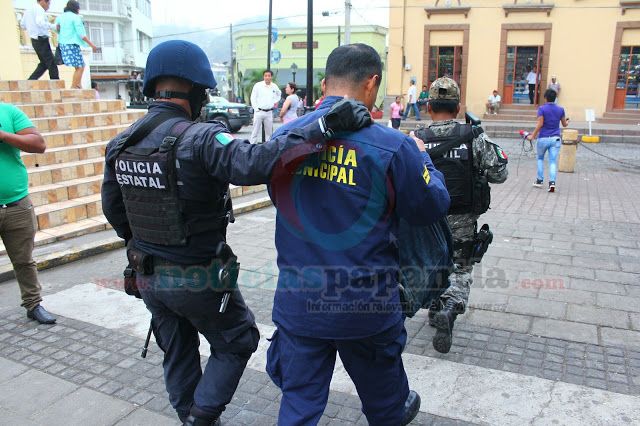 Café Político: ¿cómo compensar la falta de capacitación a policías?
