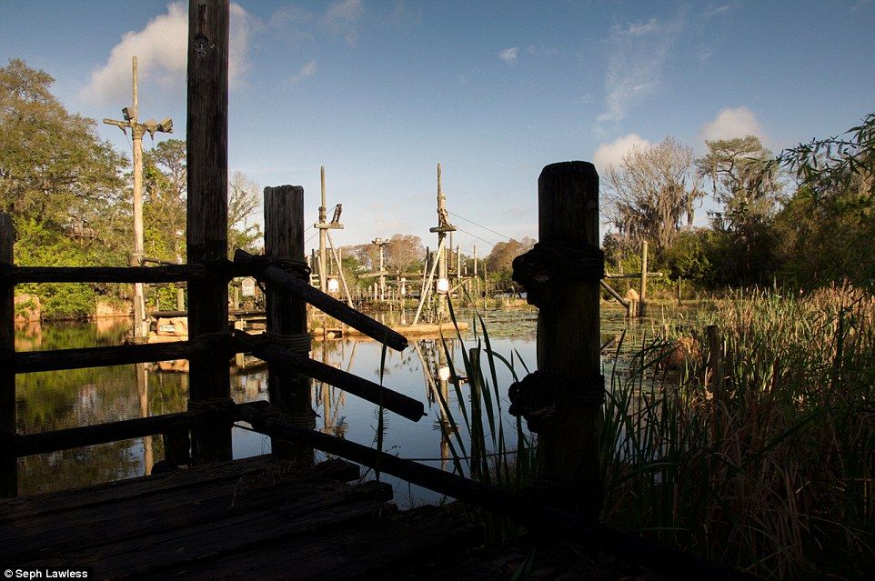 El parque de Disney abandonado desde hace 15 años - disney-abandonado-20
