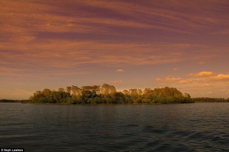 El parque de Disney abandonado desde hace 15 años - disney-abandonado-29