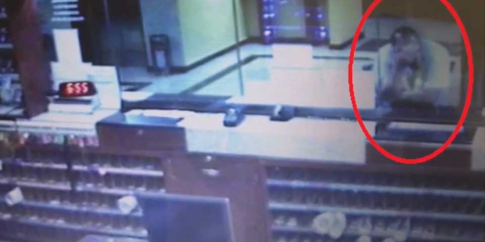 Video: las últimas horas del escolta del Ferrari rojo