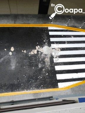 Se cae parte de la fachada de Galerías Coapa - galerias-coapa-techo2
