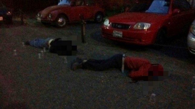 Asesinan a dos en unidad habitacional de Ecatepec