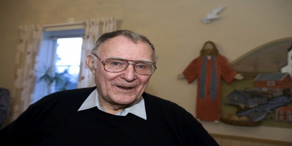 El multimillonario que compra ropa de segunda mano