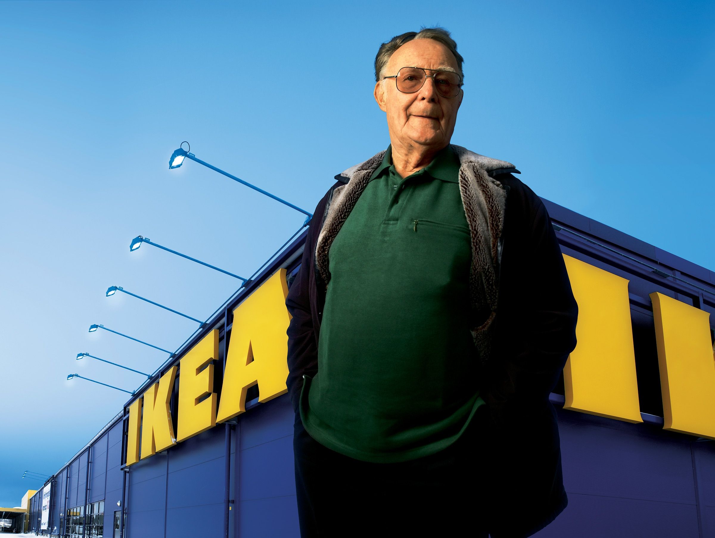 El multimillonario que compra ropa de segunda mano - ingvar-kamprad