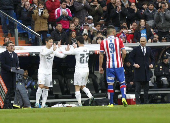 Zidane reclama a sus jugadores por su 'falta de actitud' - isco-james-rodriguez