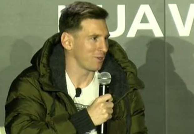 "Si vuelvo a jugar en Argentina será en Newell's": Messi - lionel-messi-1