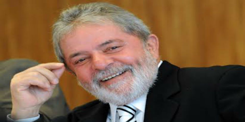 Tribunal del Río de Janeiro permite a Lula ser ministro