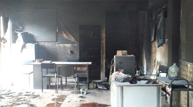 Incendian oficinas de Morena en Oaxaca