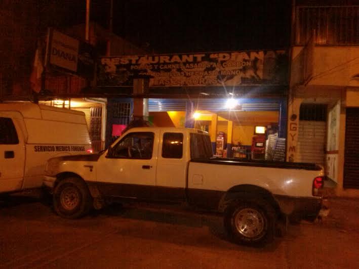 Asesinan a cinco en Acapulco - muertos-acapulco-23mar-quadratin4