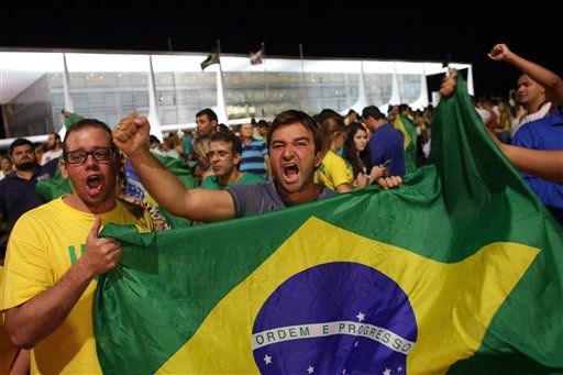 Economía de América Latina y el Caribe decrecerá 0.5 por ciento en 2016: FMI - protestas-brasil-3