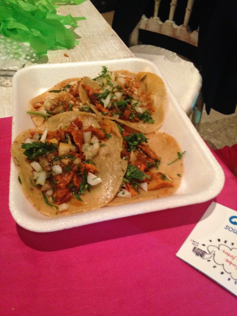 Veinte taquerías de la Ciudad de México para festejar el Día del Taco - tizoncito-768x1024