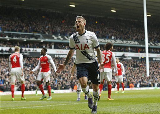 Tottenham deja ir vivo al Arsenal - toby-alderwireld