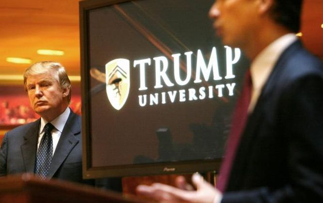 Procede demanda por fraude de la Universidad Trump