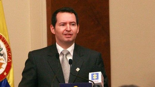 Roban a vicefiscal que investiga al hermano del expresidente de Colombia