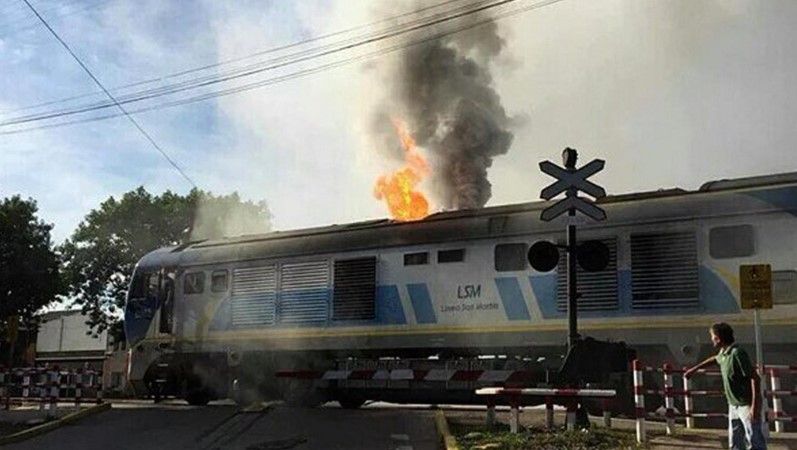 Incendio de tren deja 32 heridos en Buenos Aires - villa-devoto-tren-buenos-aires-La-Nación