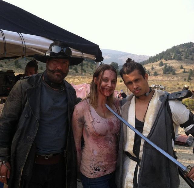 Backstreet Boys y NSYNC juntos en una película - zombie3