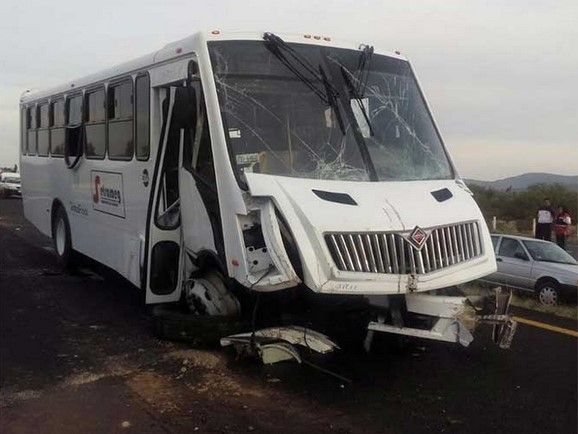 Accidente en carretera Saltillo-Torreón deja 15 heridos - @@@@@@